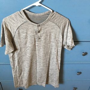 Lululemon Metal vent henley